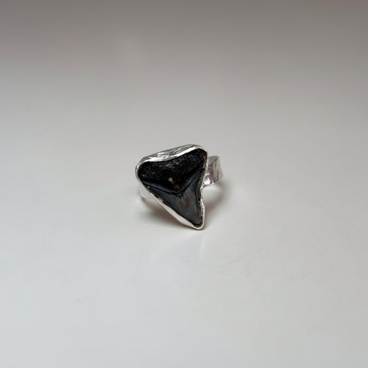 manō ring