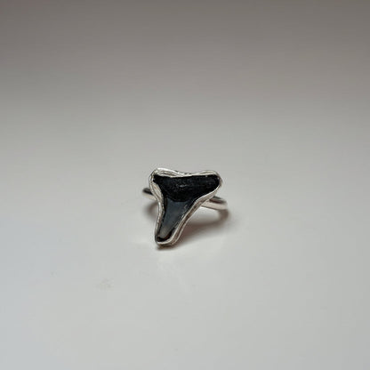 manō ring