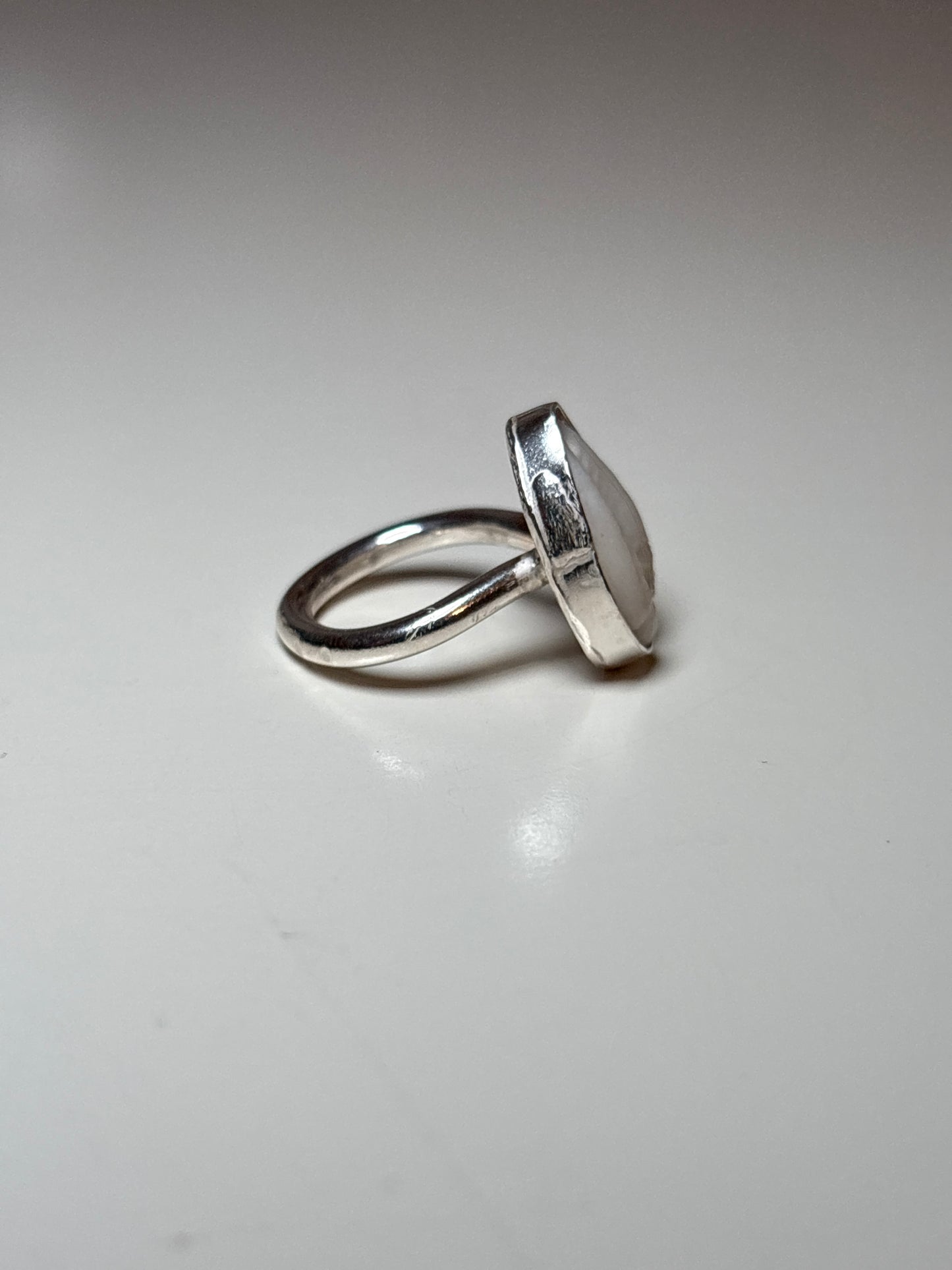 cowrie shell ring- plain bezel