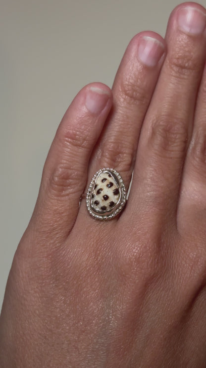 ocean freckle ring